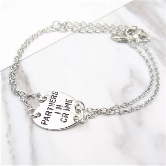 3/$30 NEW! Partners in Crime Best Friend Bracelet Heart - Picture 4 of 5